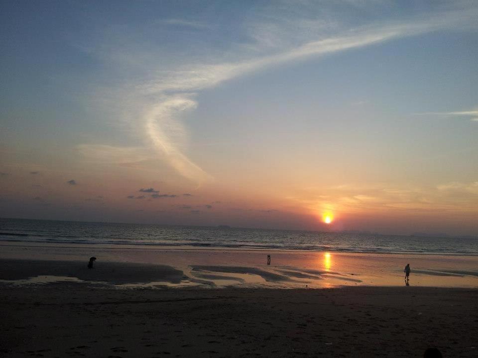 Klongdao Beach Resort Koh Lanta Ngoại thất bức ảnh