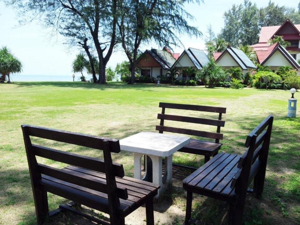 Klongdao Beach Resort Koh Lanta Ngoại thất bức ảnh