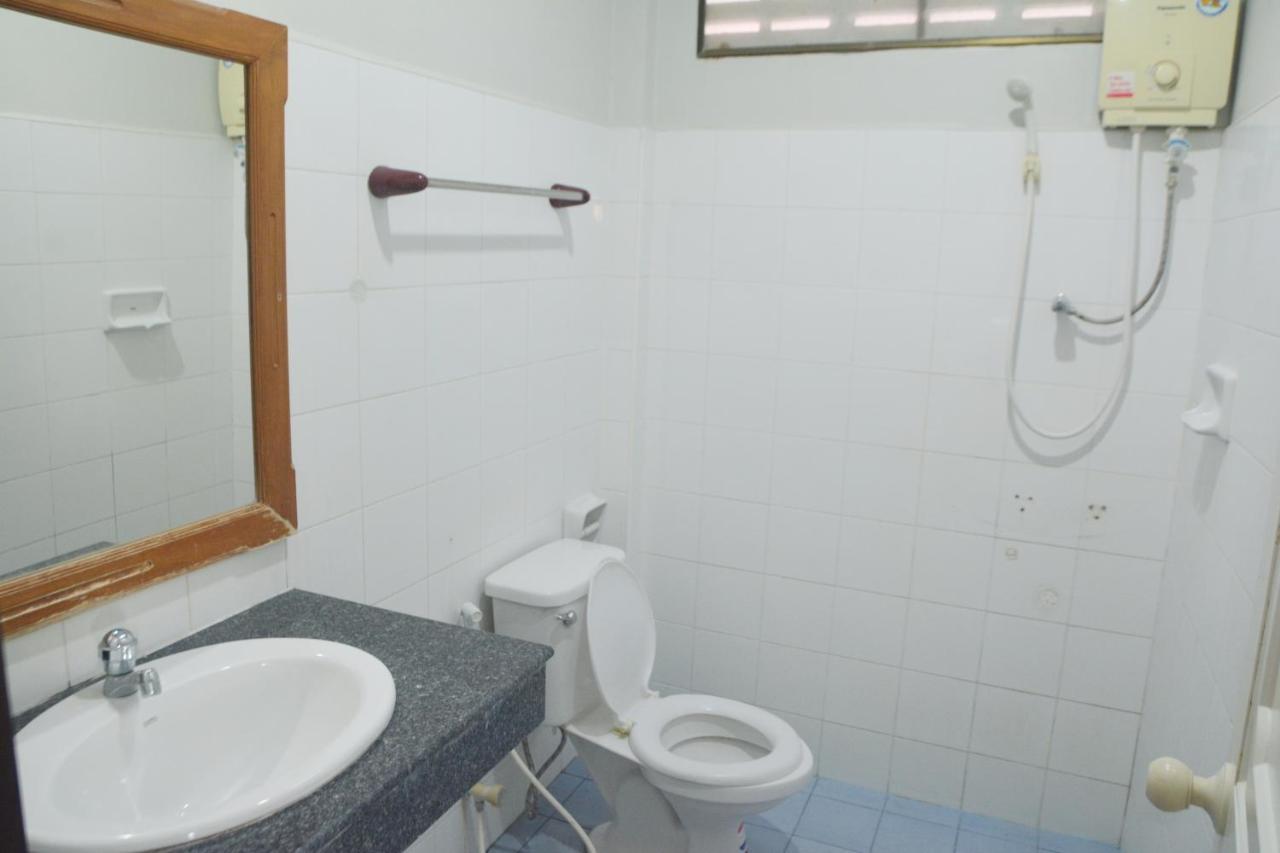 Klongdao Beach Resort Koh Lanta Ngoại thất bức ảnh