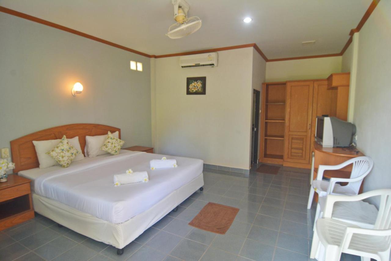 Klongdao Beach Resort Koh Lanta Ngoại thất bức ảnh