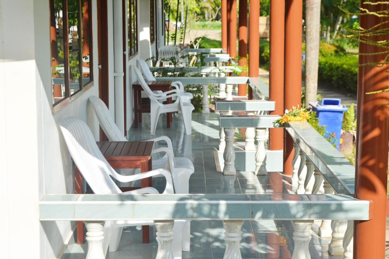 Klongdao Beach Resort Koh Lanta Ngoại thất bức ảnh